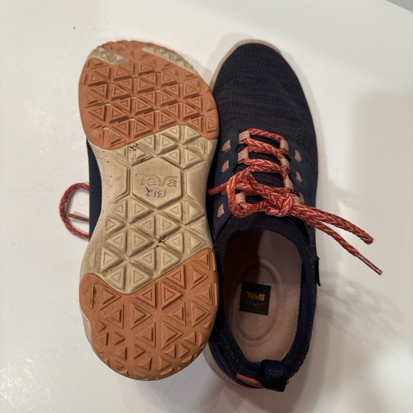 Teva Navy and Pink Athletic Shoes - Picture 5 of 5